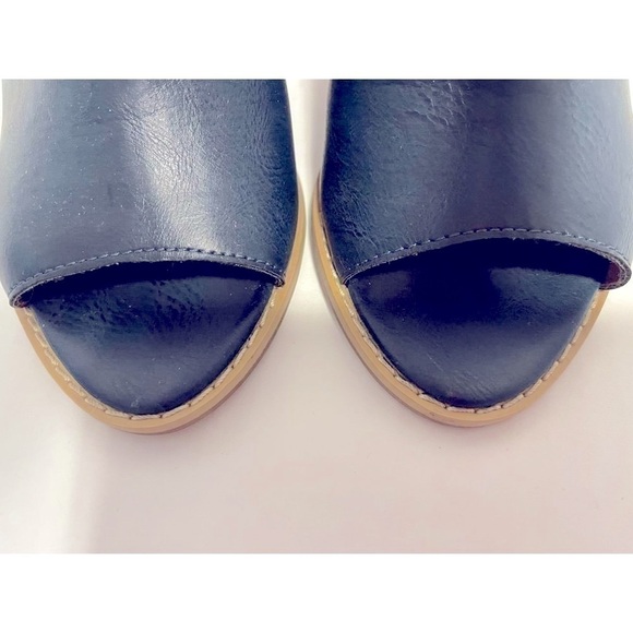 Mojo Moxy Dolce Navy Spring Shoes size 6m NEW - Picture 8 of 8